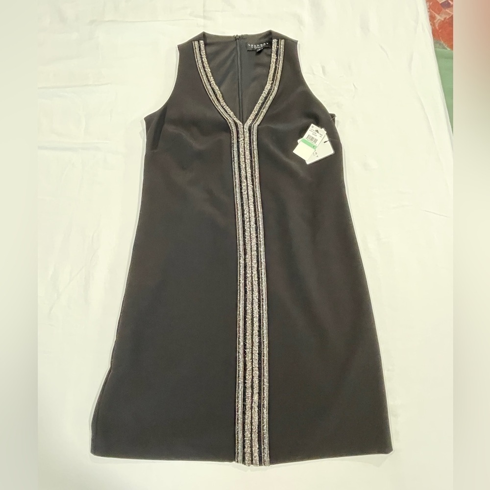 Laundry by Shelli Segal | NWT Sleeveless V-Neck ✨Embellished ✨Black Dress | 8 - Picture 2 of 11